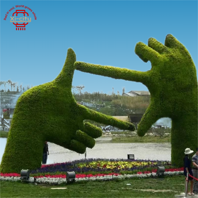 Outdoor Grass Sculpture